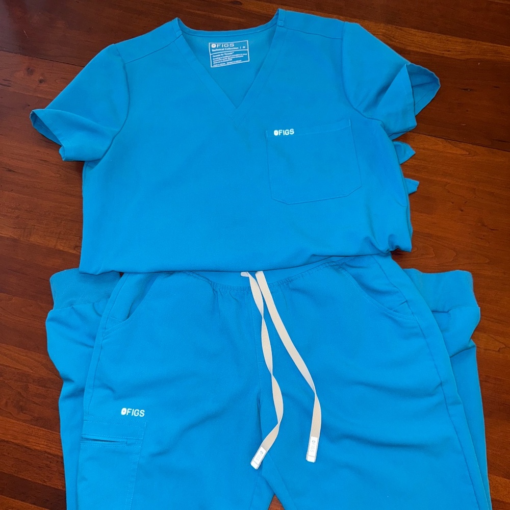 Figs Women’s Extreme Blue Set Medium